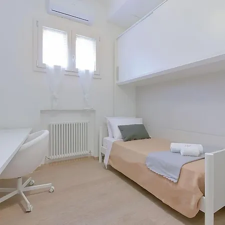 San Vitale 5 Stelle - Central Luxury *