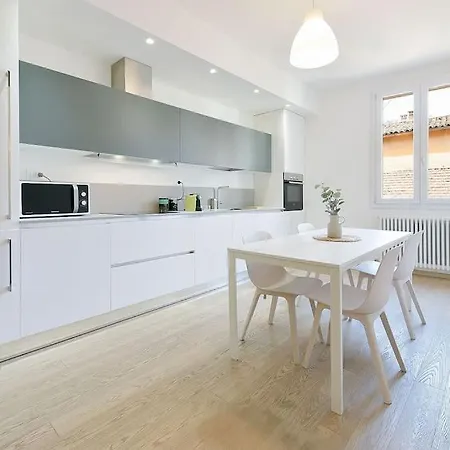 Διαμέρισμα San Vitale 5 Stelle - Central Luxury